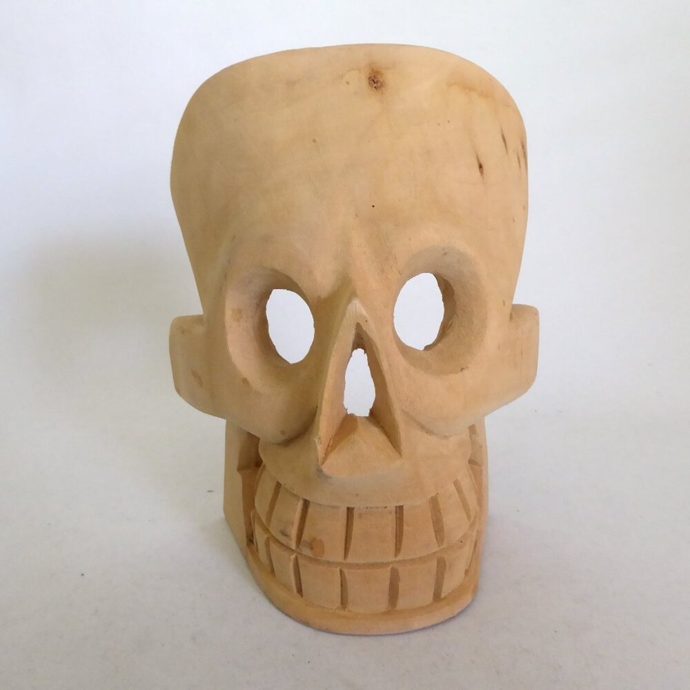 VINTAGE NEW 7.25” HAND CARVED WOOD SKULL MASK DAY OF THE DEAD DIA DE LOS MUERTOS